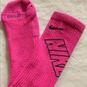 Nikes women’s 3 pack socks